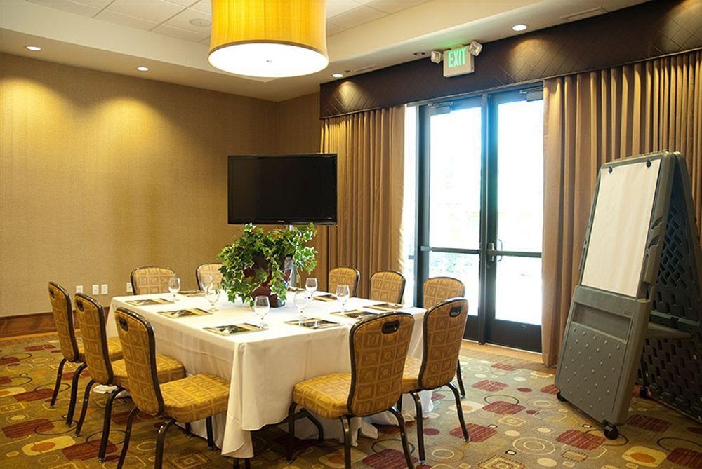 Springhill Suites By Marriott Logan Zewnętrze zdjęcie